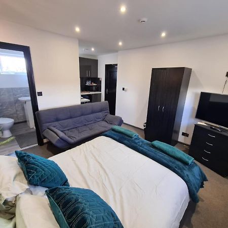 Oxclose Studios Peterborough Ngoại thất bức ảnh